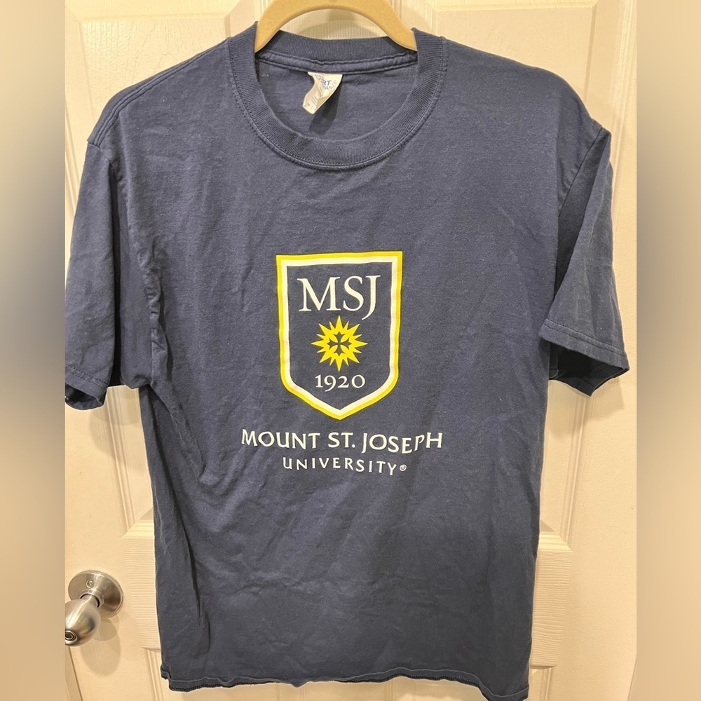 Mount Saint Joseph University Navy Tee! NWOT